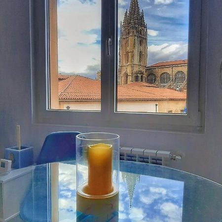 Apartamento Wamba - La Catedral Apartment Oviedo Bagian luar foto