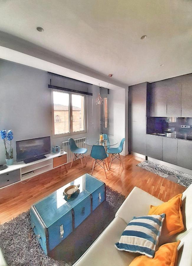 Apartamento Wamba - La Catedral Oviedo Bagian luar foto